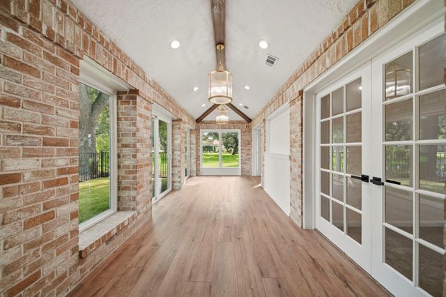 12 Wellington Lane, Sugar Land, TX 77478