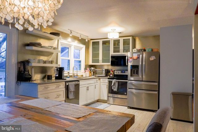 172 POINSETT LN, Frederick, MD 21702