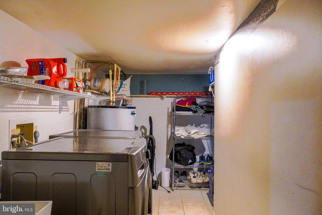 172 POINSETT LN, Frederick, MD 21702