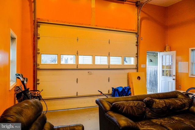 172 POINSETT LN, Frederick, MD 21702