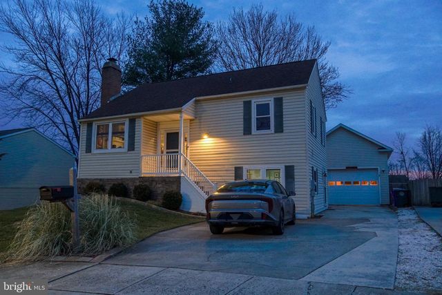 172 POINSETT LN, Frederick, MD 21702