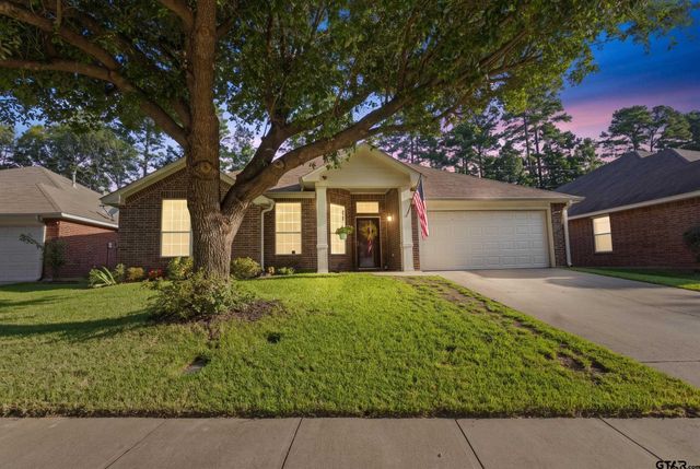 621 Winding Brook Lane, Tyler, TX 75703