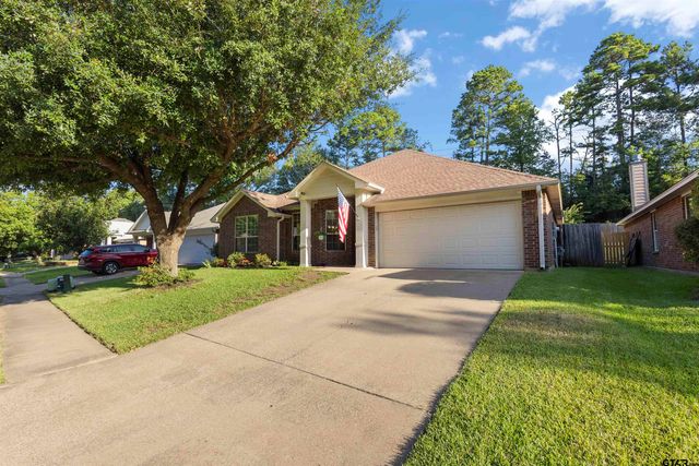 621 Winding Brook Lane, Tyler, TX 75703