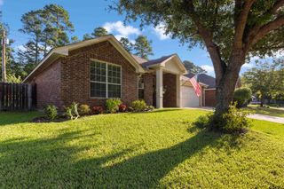 621 Winding Brook Lane, Tyler, TX 75703