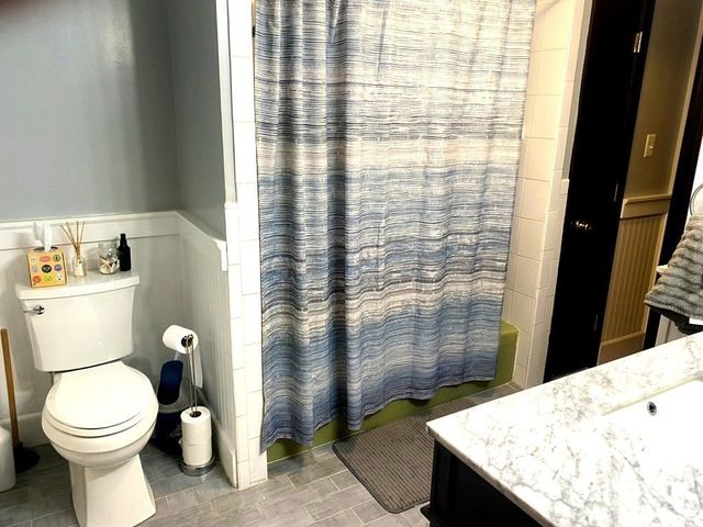 10 Warwick Rd, Walpole, MA 02071