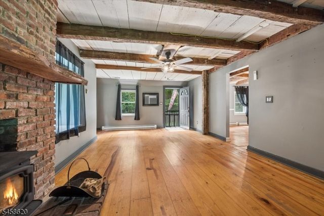 21 Hickory Run Rd, Lebanon Twp., NJ 07830