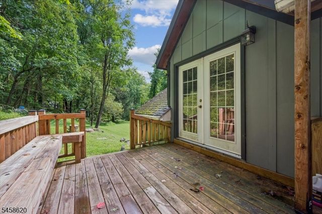 21 Hickory Run Rd, Lebanon Twp., NJ 07830