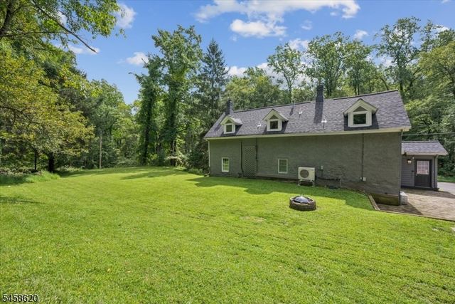 21 Hickory Run Rd, Lebanon Twp., NJ 07830