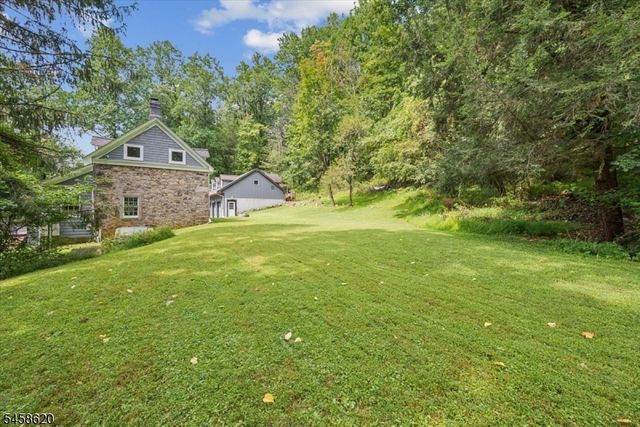 21 Hickory Run Rd, Lebanon Twp., NJ 07830