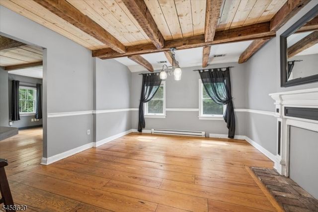21 Hickory Run Rd, Lebanon Twp., NJ 07830