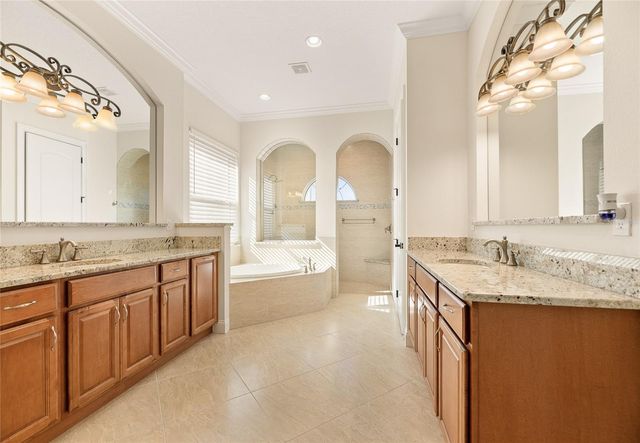 2 CLERMONT COURT, Palm Coast, FL 32137