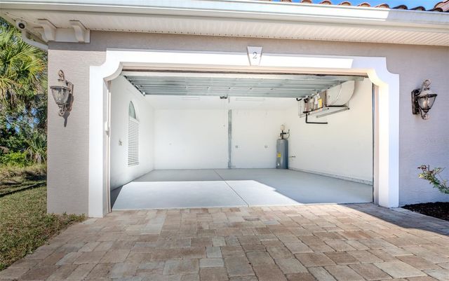 2 CLERMONT COURT, Palm Coast, FL 32137