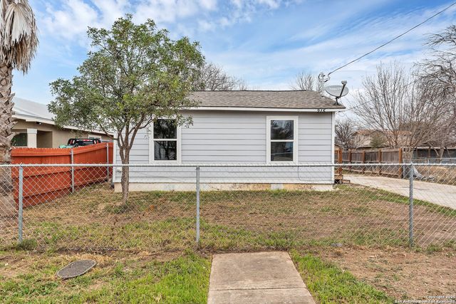 215 Prosperity, San Antonio, TX 78237