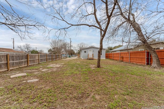 215 Prosperity, San Antonio, TX 78237