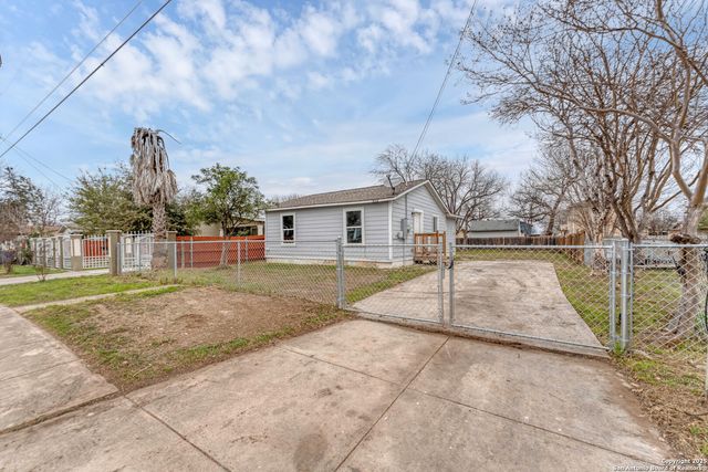 215 Prosperity, San Antonio, TX 78237