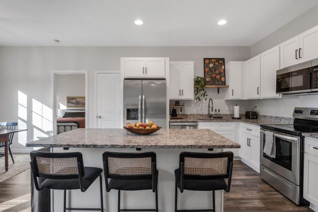 337 Hilltop Dr, Shelbyville, TN 37160