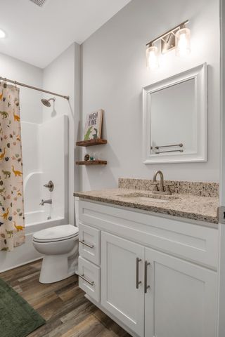 337 Hilltop Dr, Shelbyville, TN 37160