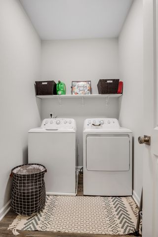 337 Hilltop Dr, Shelbyville, TN 37160