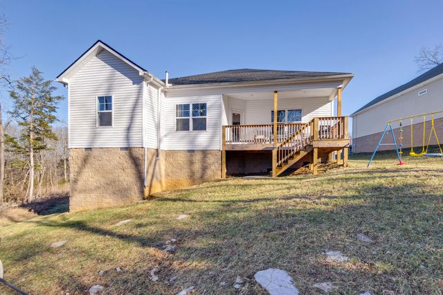 337 Hilltop Dr, Shelbyville, TN 37160