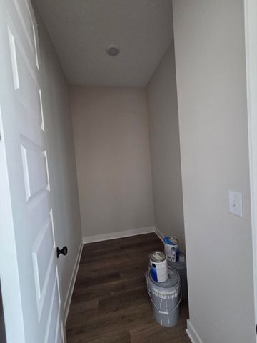 170 HAZEL CREST DR E, Oakland, TN 38060