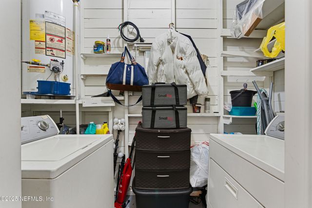 6543 AIRES Road, Jacksonville, FL 32244