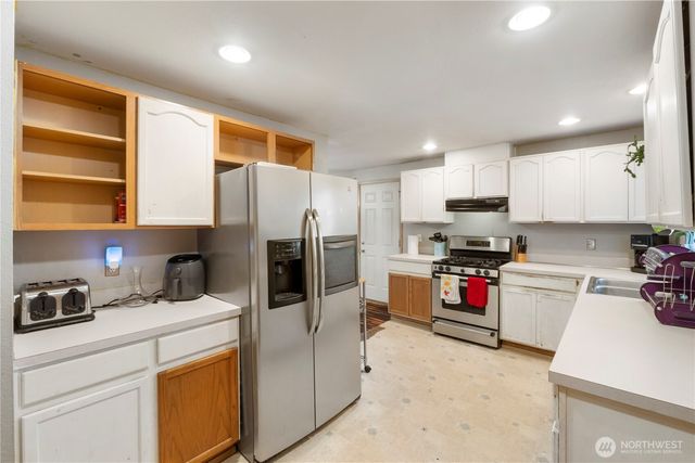 308 Longmire Street NW, Yelm, WA 98597