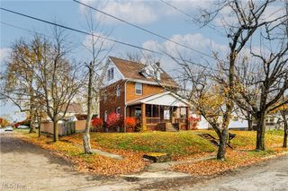 441 Lawrence Avenue, Girard, OH 44420
