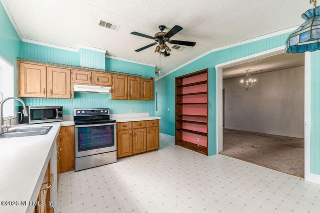 6328 LITTLE LAKE GENEVA Road, Keystone Heights, FL 32656