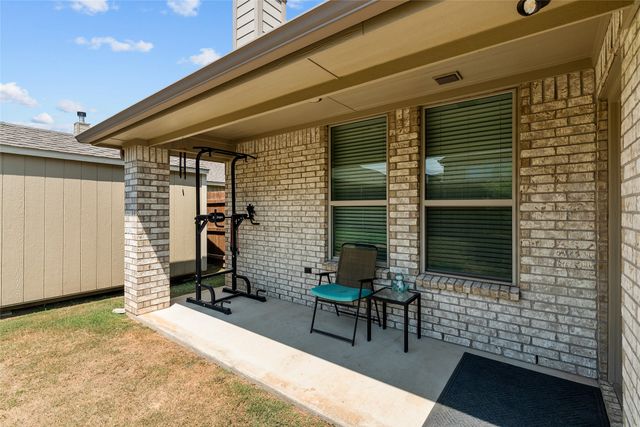 209 Rees Avenue, Godley, TX 76044