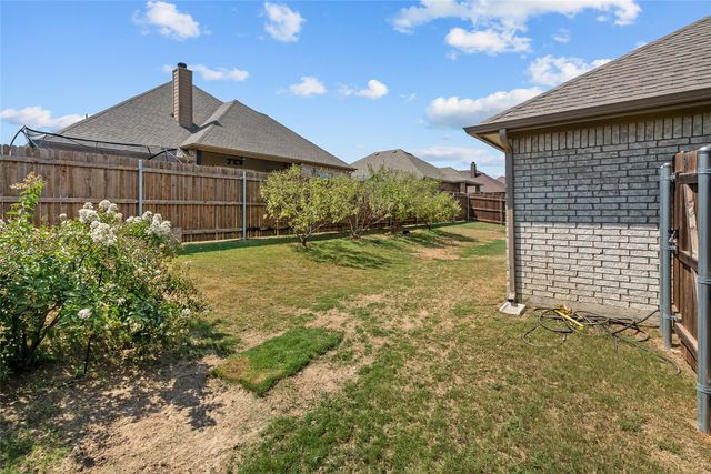 209 Rees Avenue, Godley, TX 76044