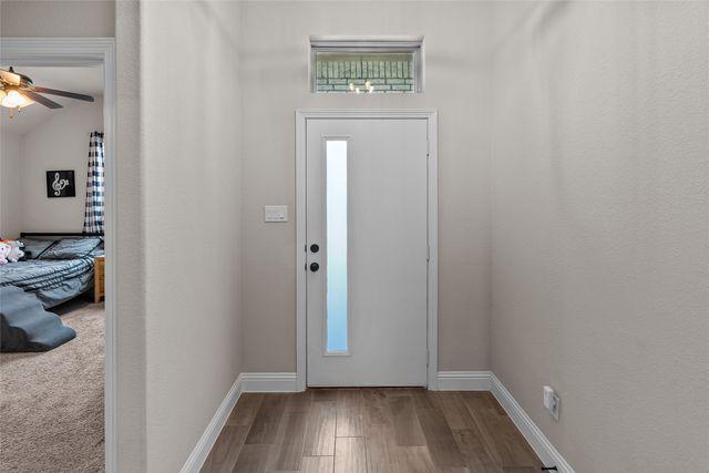 209 Rees Avenue, Godley, TX 76044