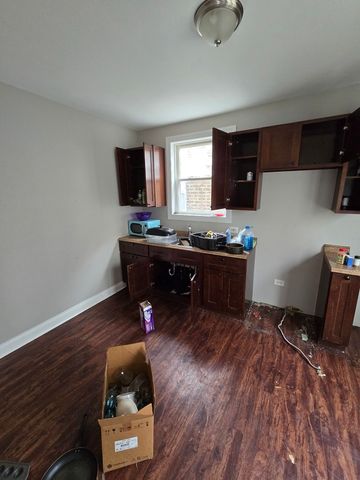9130 S Throop Street, Chicago, IL 60620