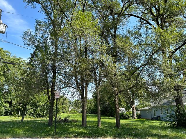 10814 Wellington Street, Melrose Park, IL 60164