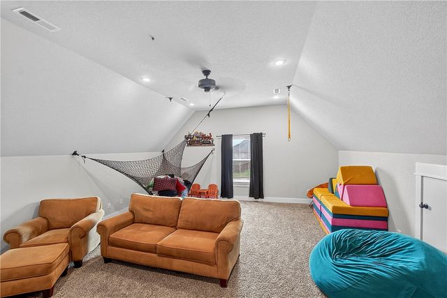 770 Hawthorn Way, Centerton, AR 72719