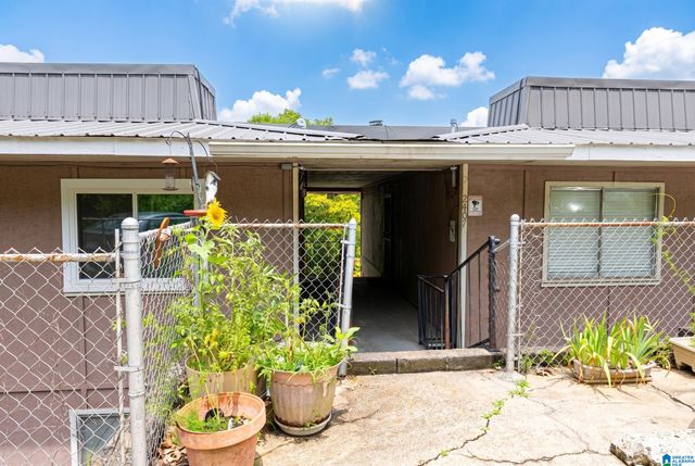 2407 Arlington Cres Apt E, Birmingham, AL 35205