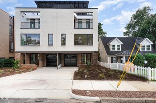 515 W Lenoir Street 102, Raleigh, NC 27601