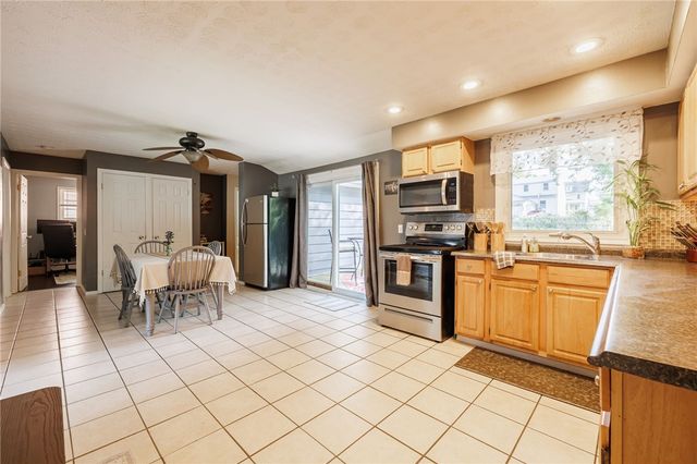 44 Ransford Avenue, Irondequoit, NY 14622