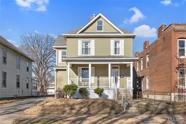 2237 Edison Avenue, Granite City, IL 62040