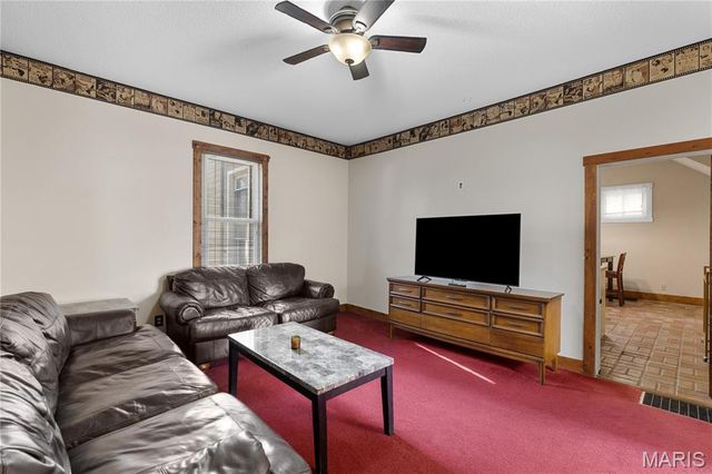 2237 Edison Avenue, Granite City, IL 62040