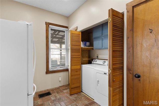 2237 Edison Avenue, Granite City, IL 62040