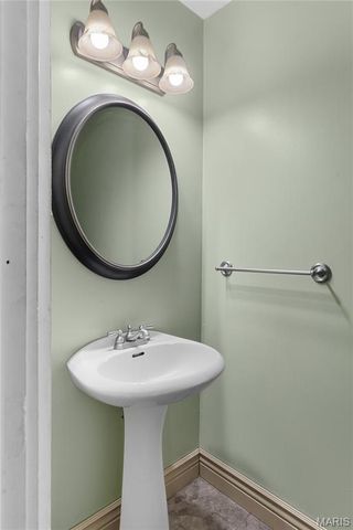 2237 Edison Avenue, Granite City, IL 62040