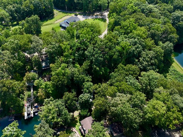 7629 Hummingbird Drive, Nineveh, IN 46164