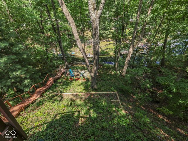 7629 Hummingbird Drive, Nineveh, IN 46164