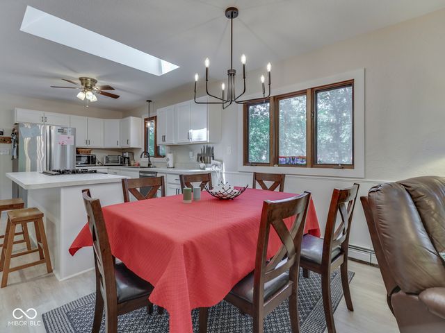 7629 Hummingbird Drive, Nineveh, IN 46164
