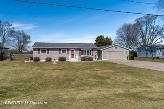 1600 Hotchkiss Road, Freeland, MI 48623