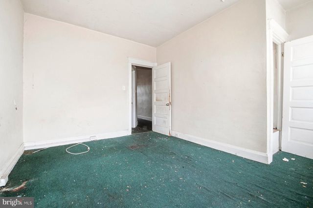2700 ASHLAND AVE, Baltimore, MD 21205