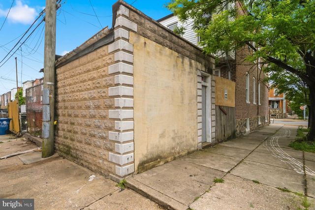 2700 ASHLAND AVE, Baltimore, MD 21205