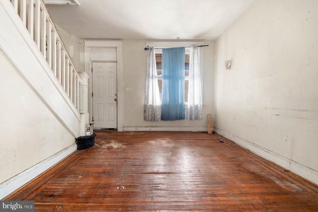 2700 ASHLAND AVE, Baltimore, MD 21205