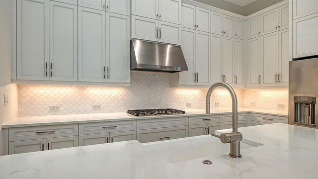 524 BOCELLI DRIVE, North Venice, FL 34275