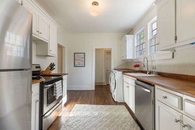 2018 Sweetbriar Ave, Nashville, TN 37212